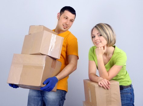 Secure storage solution for household items during a move in Islington