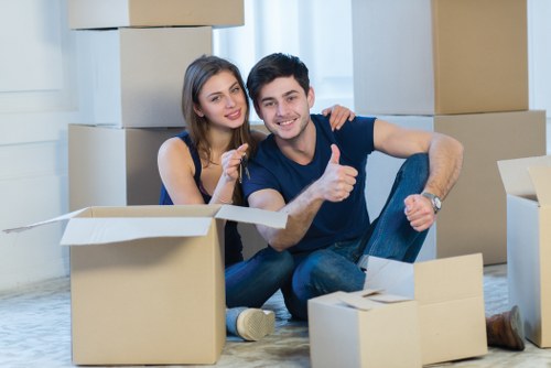 Secure temporary storage facility in Islington for household items
